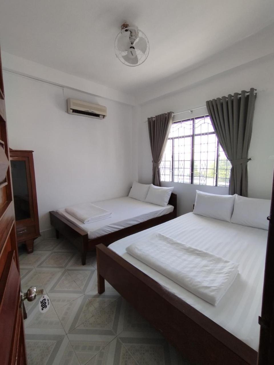 Nha Nghi Sao Mai Hotel Ha Tien Bagian luar foto